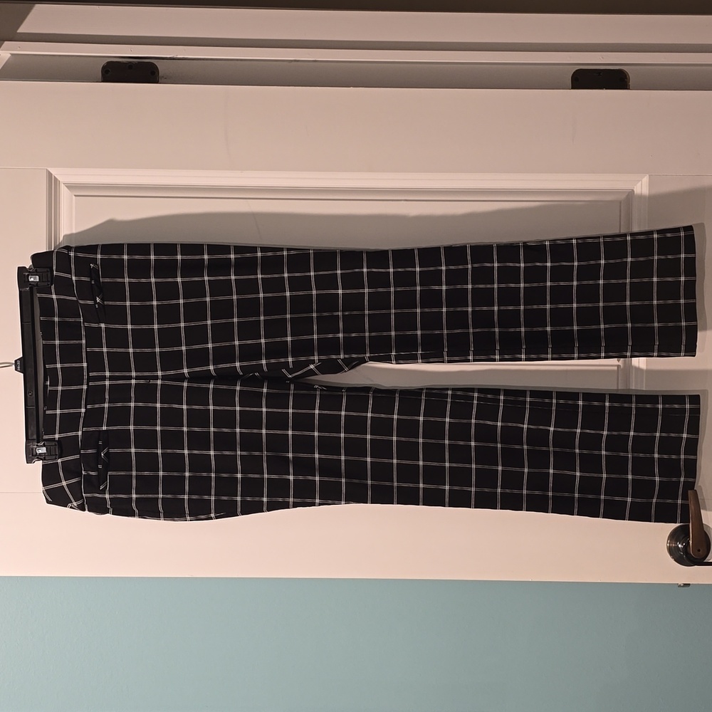 Apt. 9 Black and White Checkered Trousers